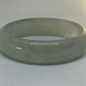 Oval Jadeite Bangle 55.5mm x 50.3mm Inside 15.78mm Wide